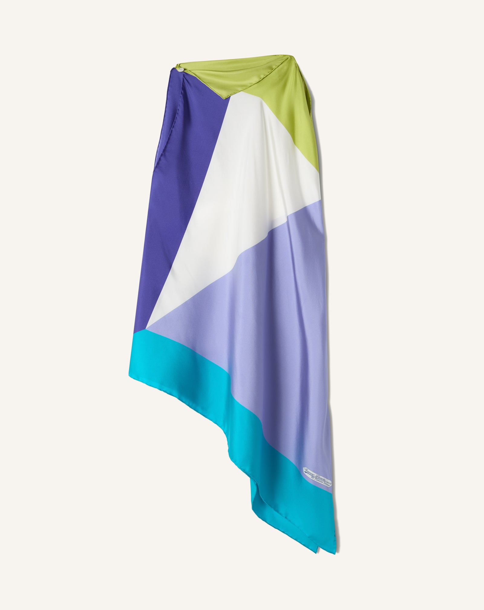 GRAPHIC PRINT SILK TOP