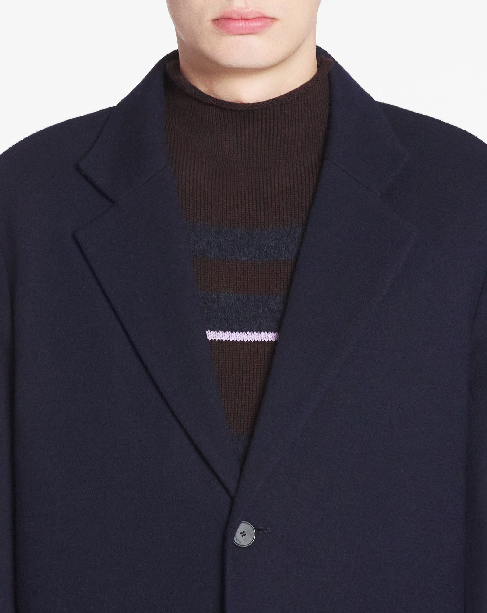 CASUAL SINGLE-BREASTED JACKET
