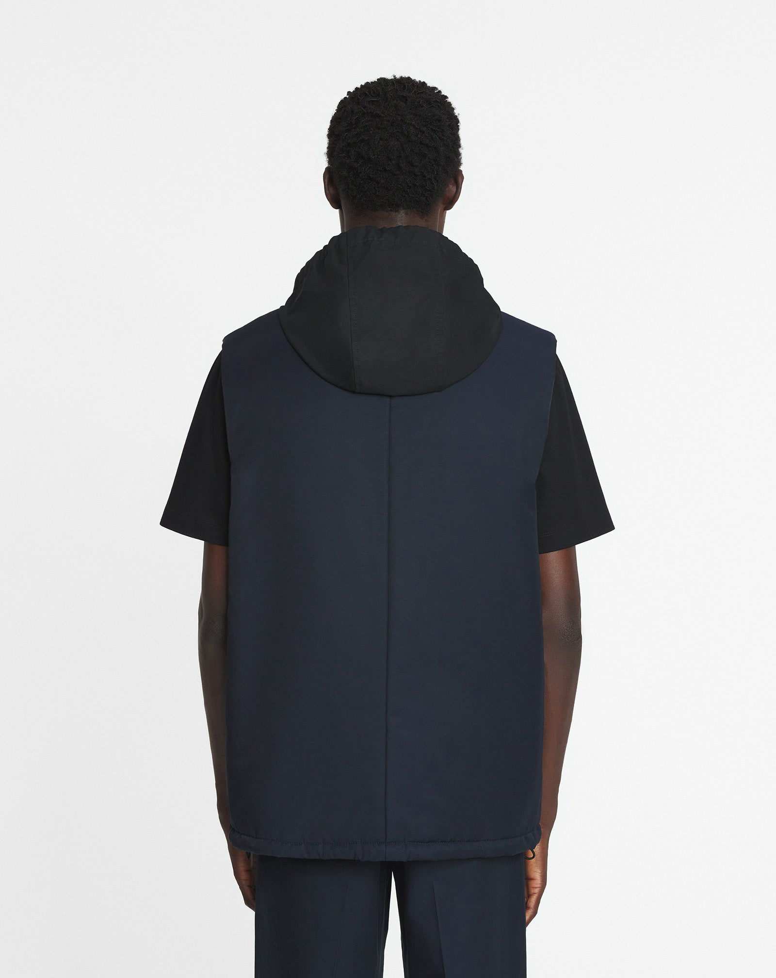SLEEVELESS PADDED JACKET IN TECHNICAL COTTON