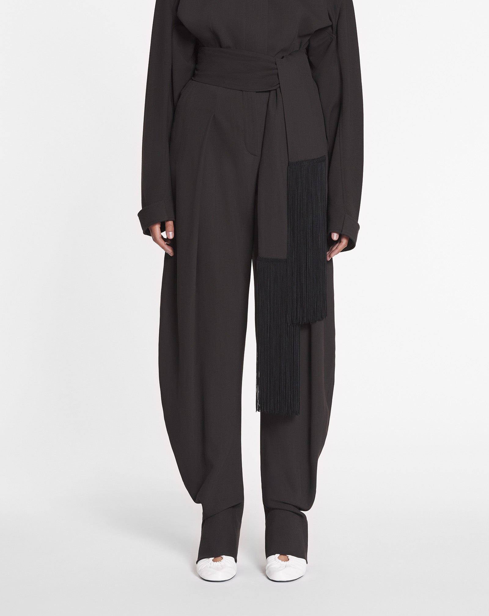 WOOL AND VISCOSE BARREL PANTS