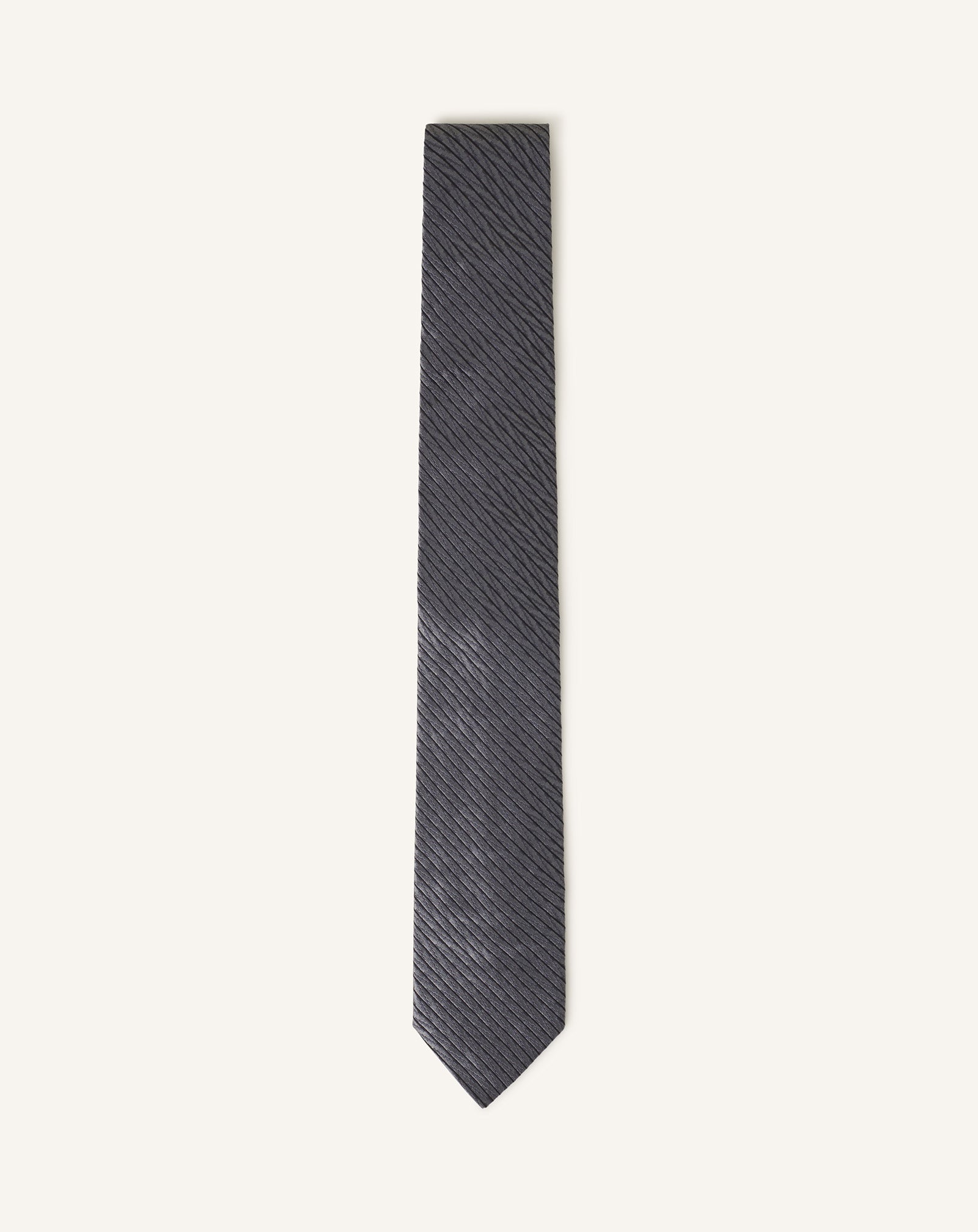 GREY SILK CHEVRON STRIPED TIE