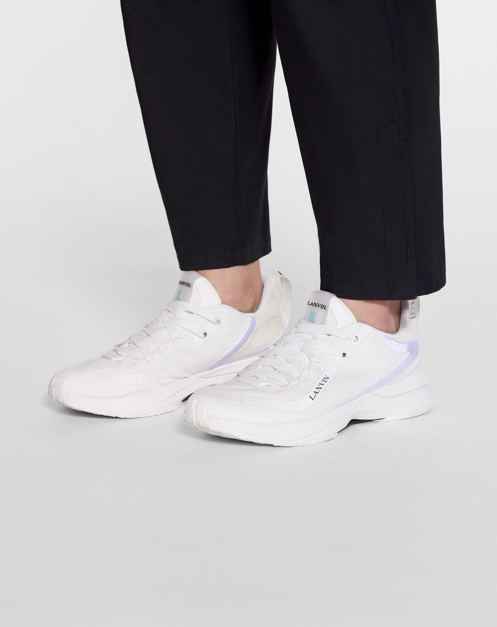 L-I MESH SNEAKERS