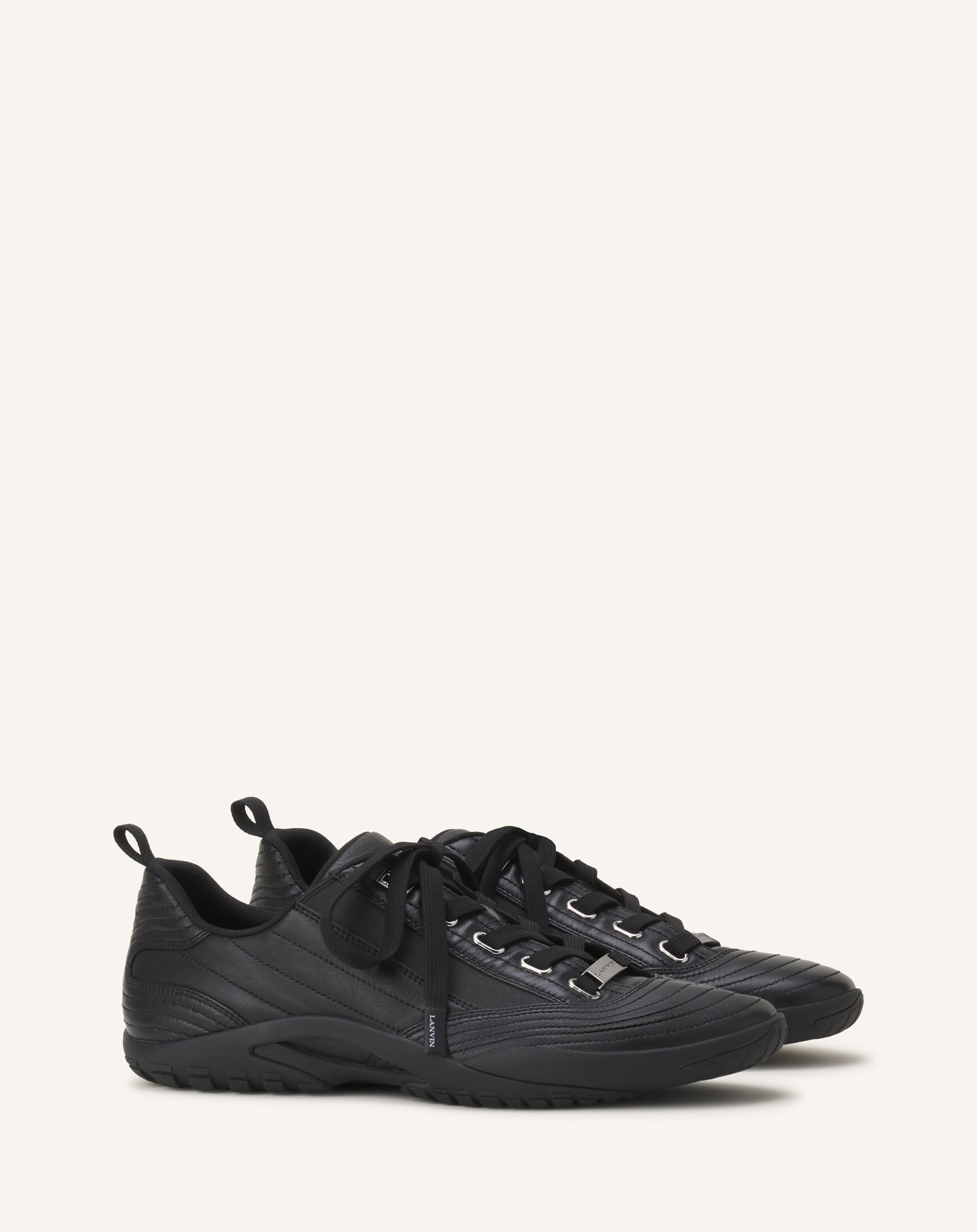 BLACK LNV2 SNEAKERS IN LEATHER