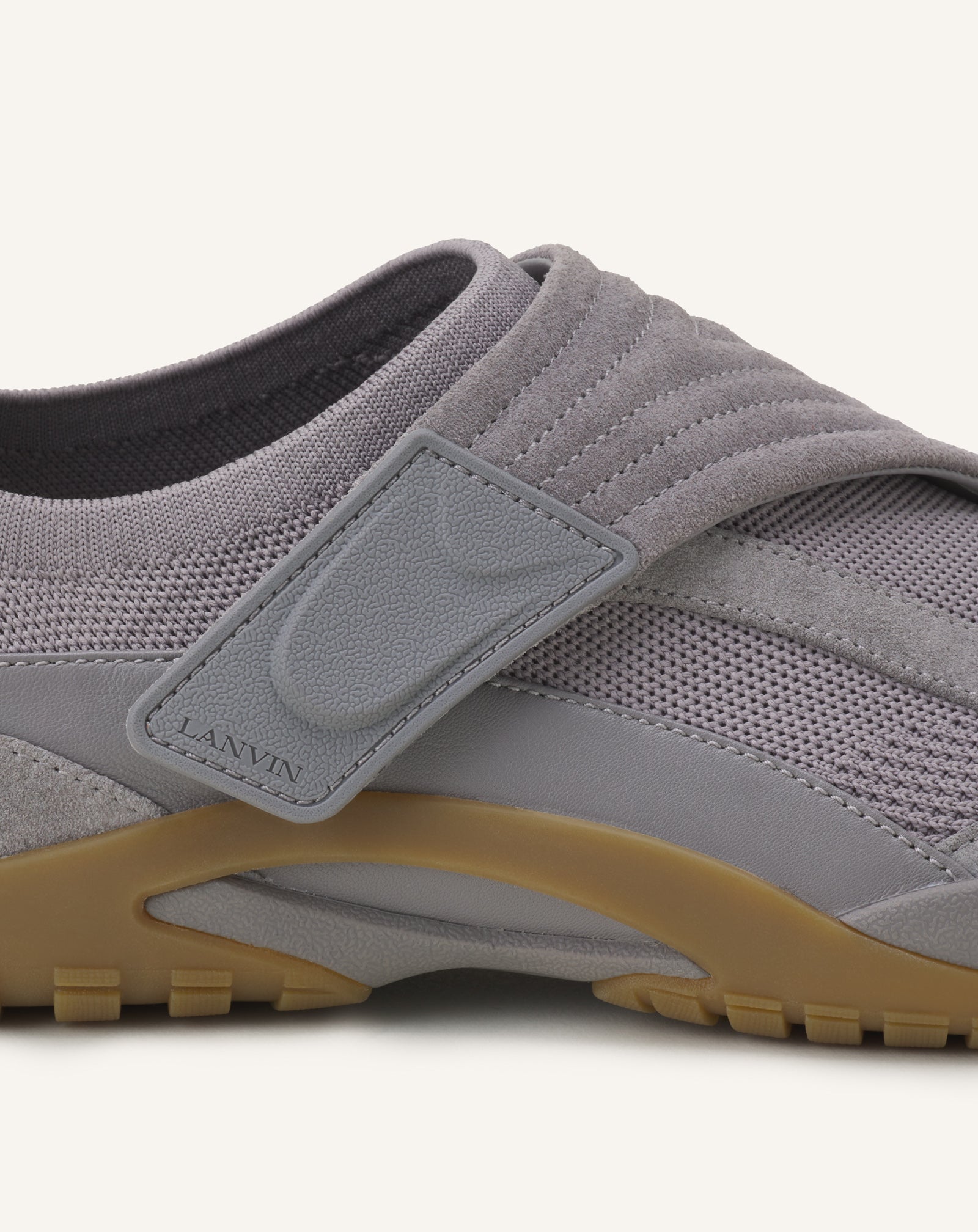 LNV1 SNEAKERS IN KNIT AND SUEDE