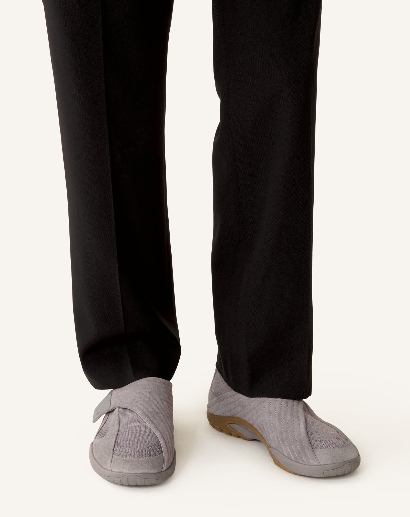 LNV1 SNEAKERS IN KNIT AND SUEDE