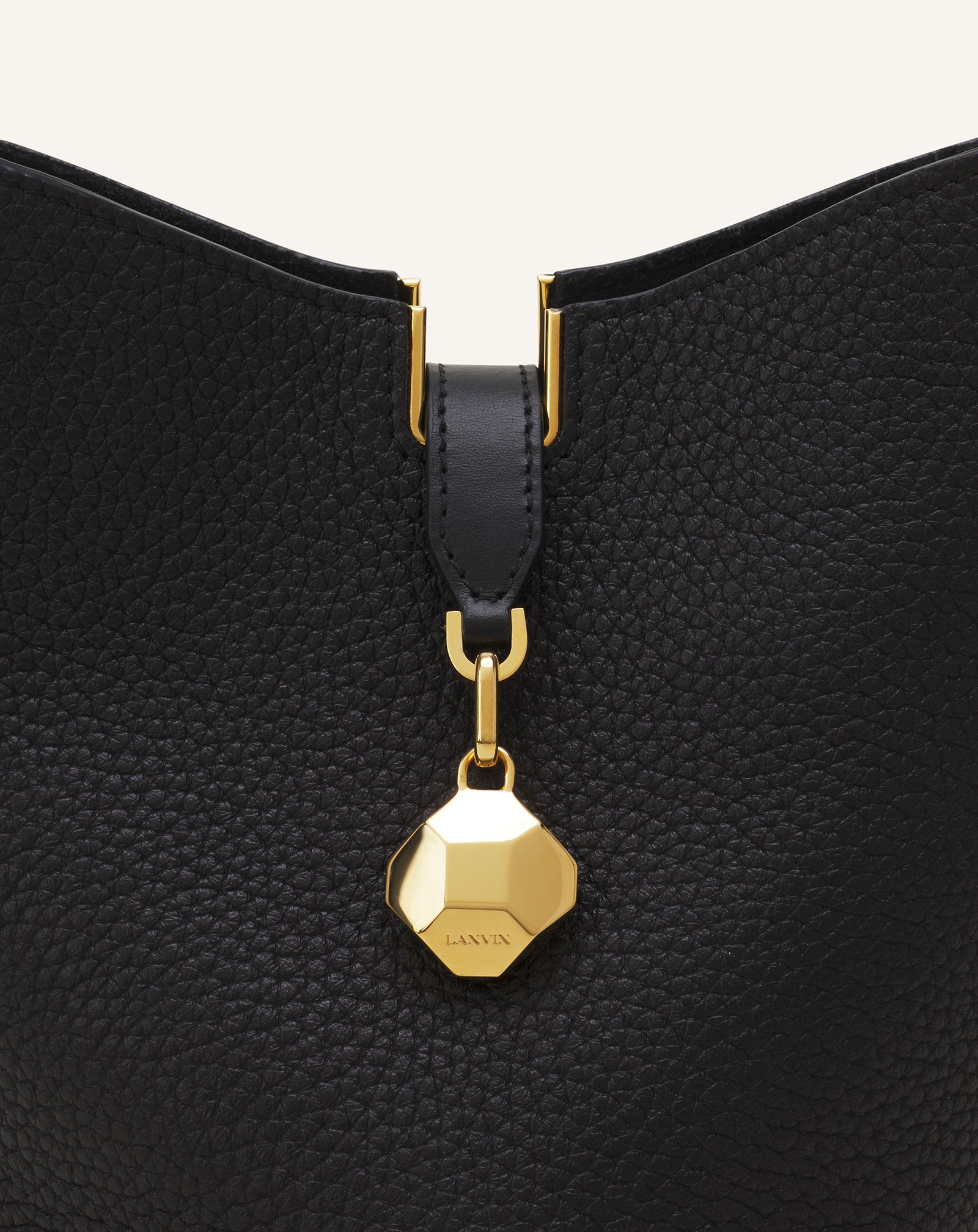 BLACK CATCH BY LANVIN NANO BUCKET BAG IN LEATHER