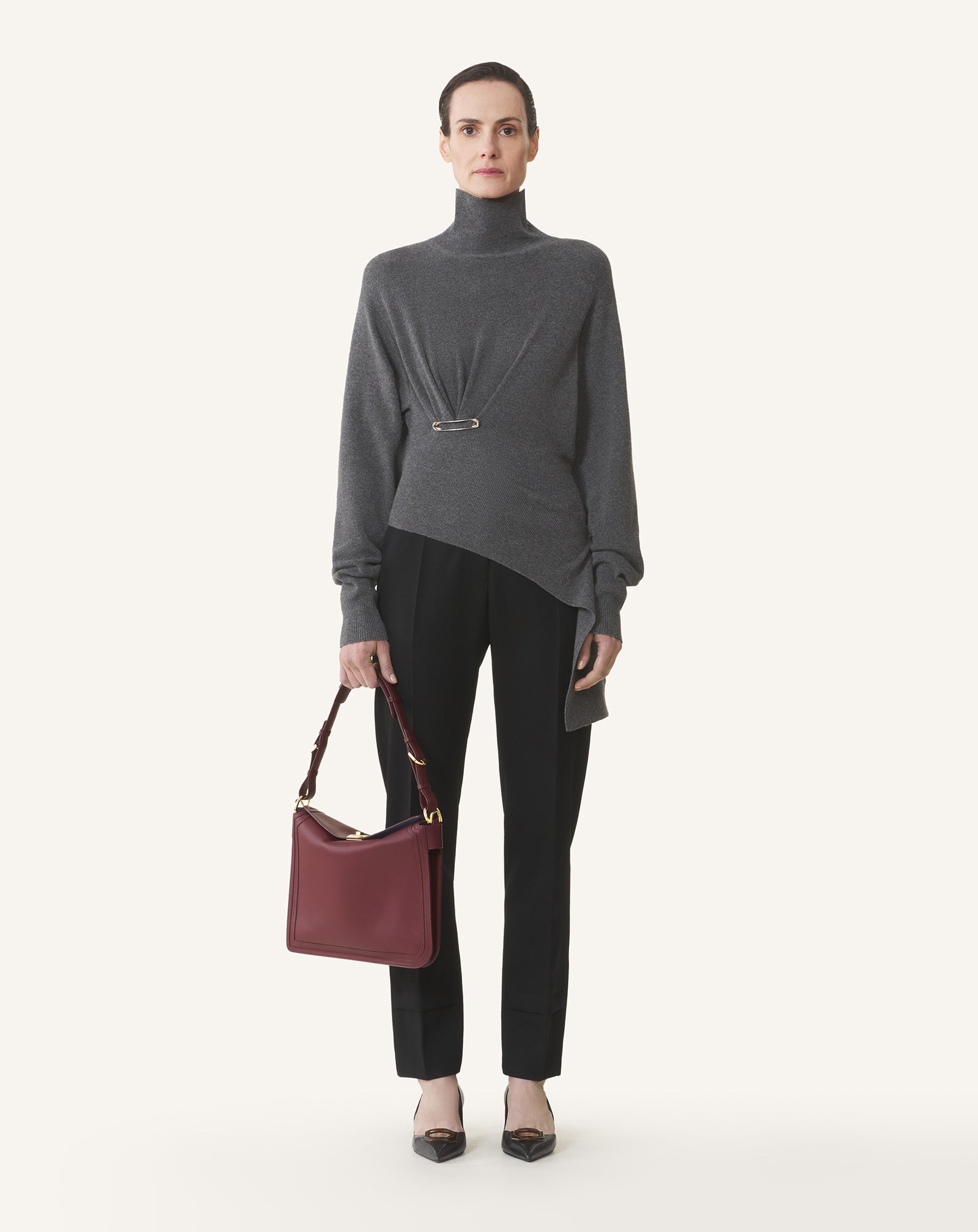 SAC COMPAGNON ASYMETRIQUE EN CUIR