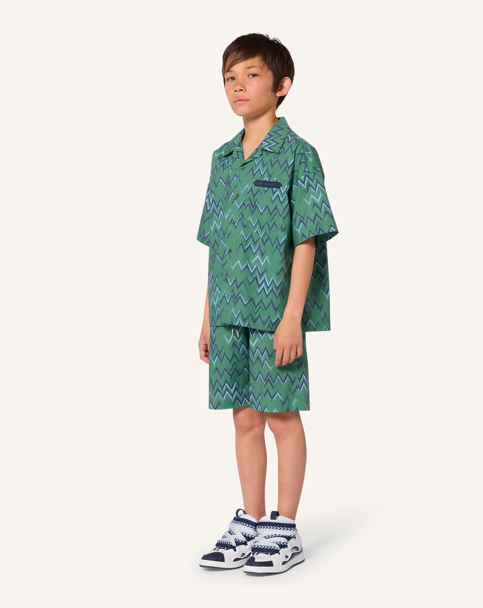 PRINTED COTTON POPLINE BERMUDA SHORTS