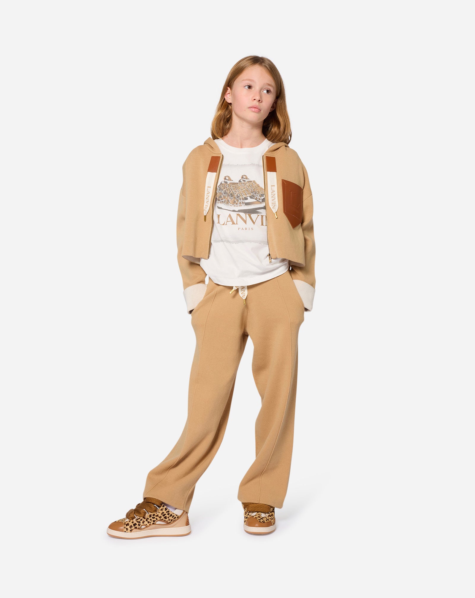 SHORT-SLEEVED T-SHIRT