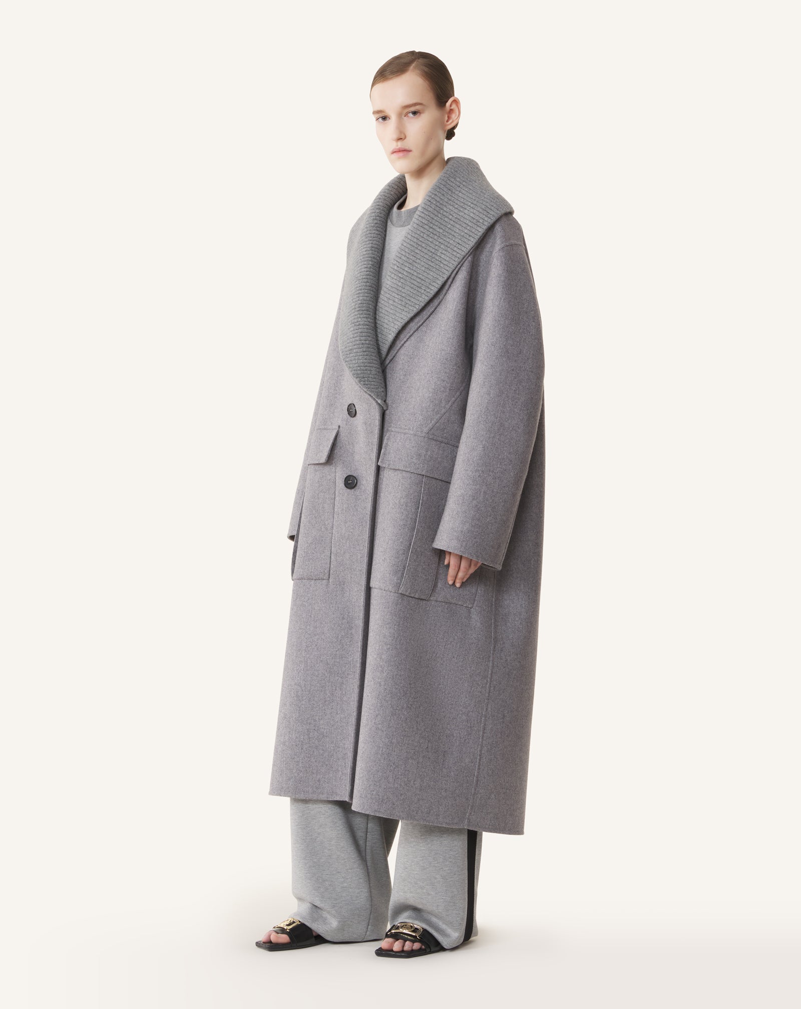 GREY DOUBLE-FACED COAT IN WOOL AND CASHMERE