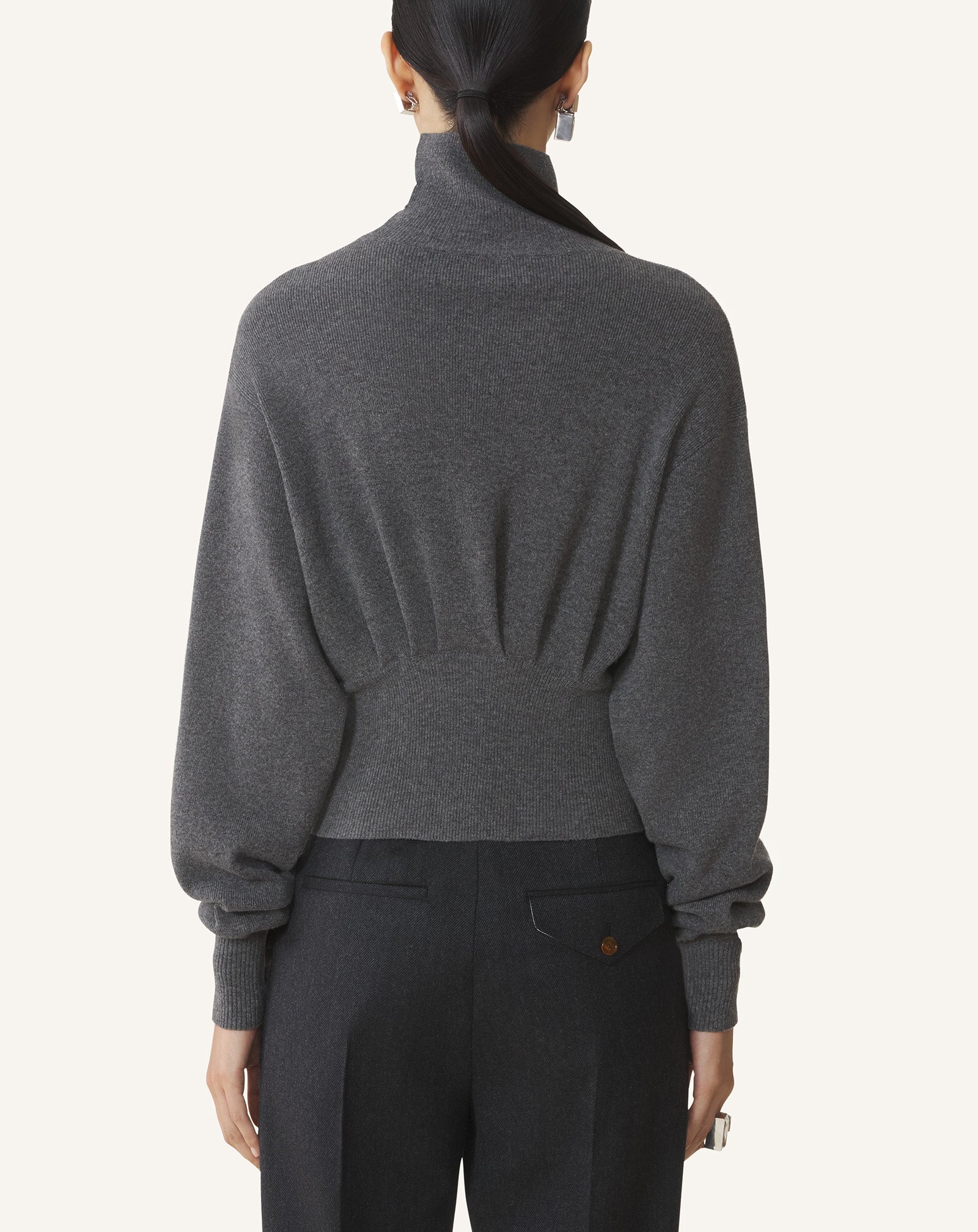 GREY WOOL AND CASHMERE SWEATER