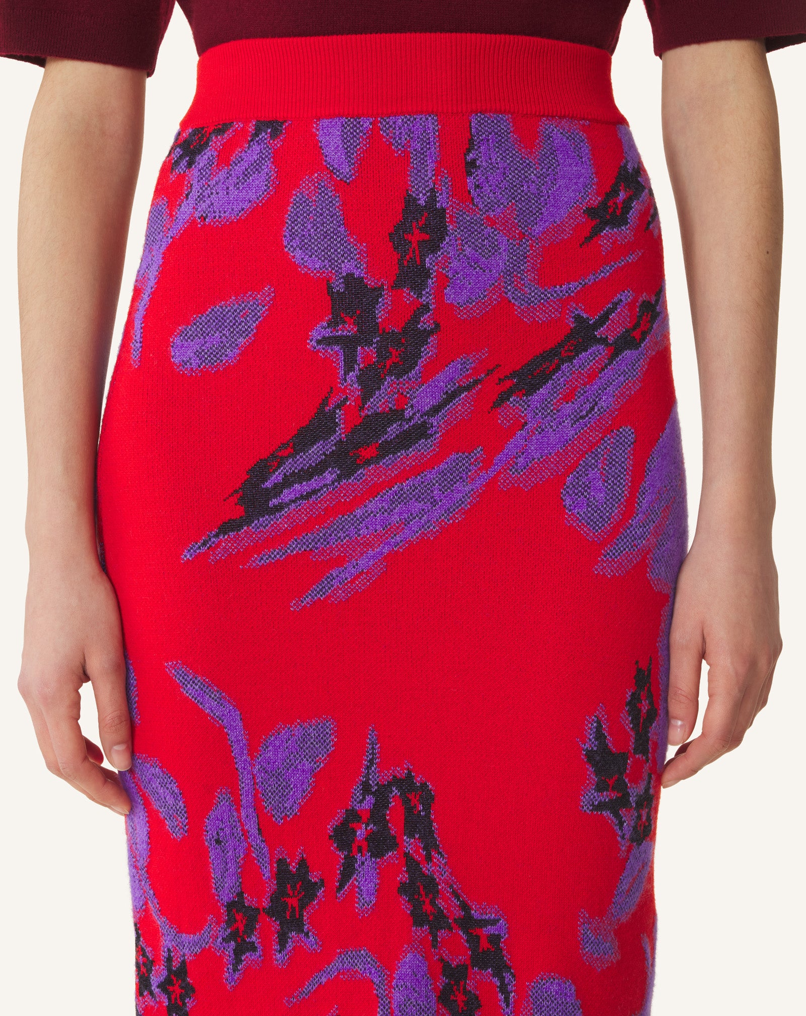 RED JACQUARD MIDI SKIRT